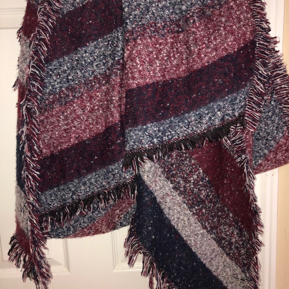 Scarf - Picture 1 of 1